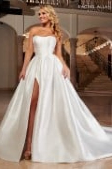 Bridal-Dresses-980961-1-1664462629